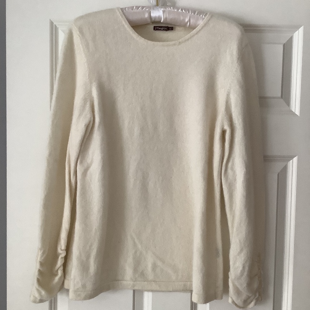J. McLaughlin 100% Cashmere Sweater, Size L,  Long Sleeves